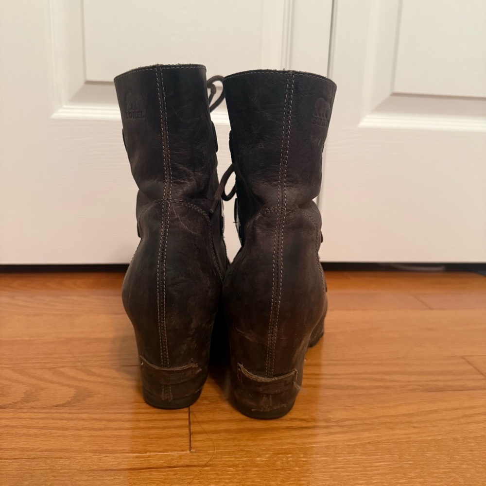 Sorel Joan of Arctic Wedge Leather Boots - Picture 7 of 8